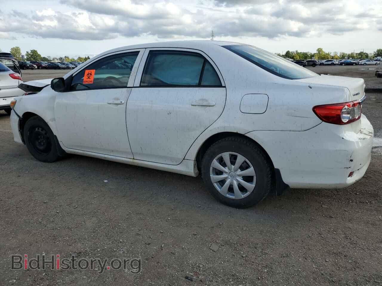 2011 TOYOTA COROLLA - VIN: 2T1BU4EE8BC703654 - Фото 2