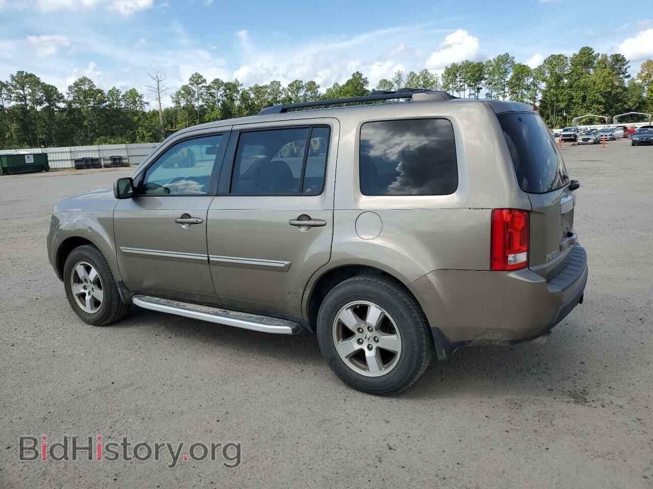 2011 HONDA PILOT - VIN: 5FNYF3H58BB009746 - Фото 2
