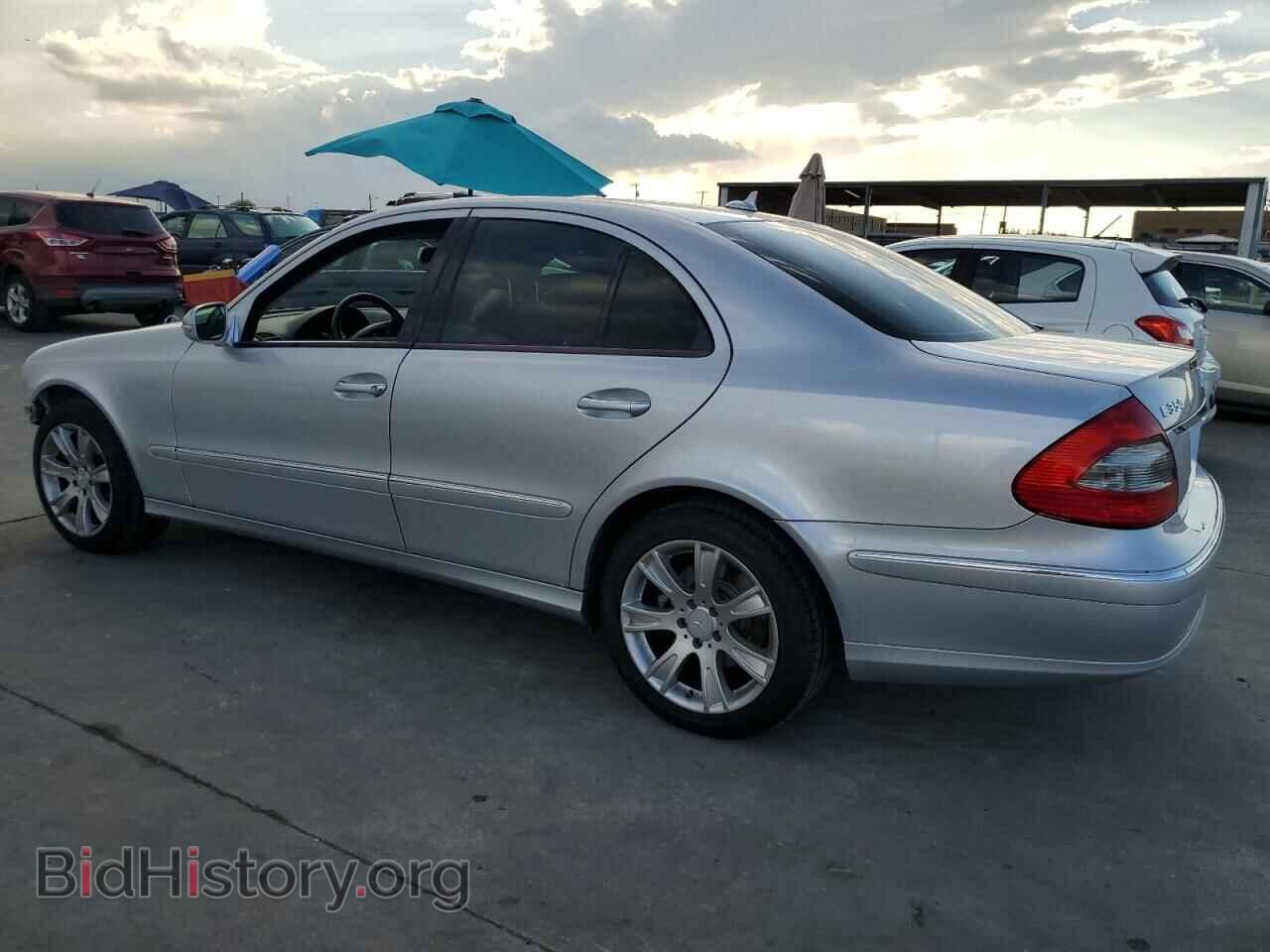 2009 MERCEDES-BENZ E-CLASS - VIN: WDBUF56X39B370764 - Фото 2
