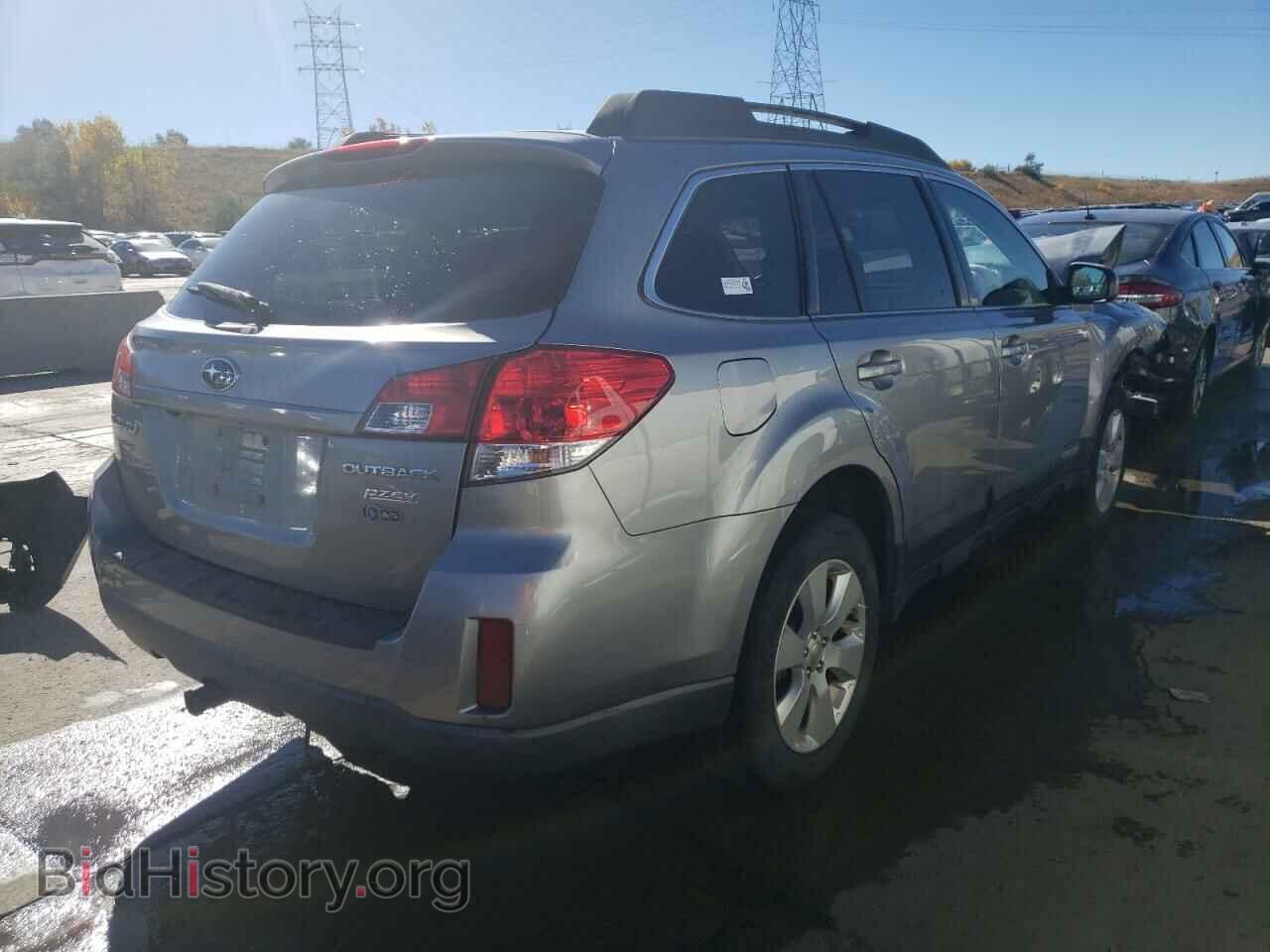 2011 SUBARU OUTBACK - VIN: 4S4BRBGC0B3371392 - Фото 3