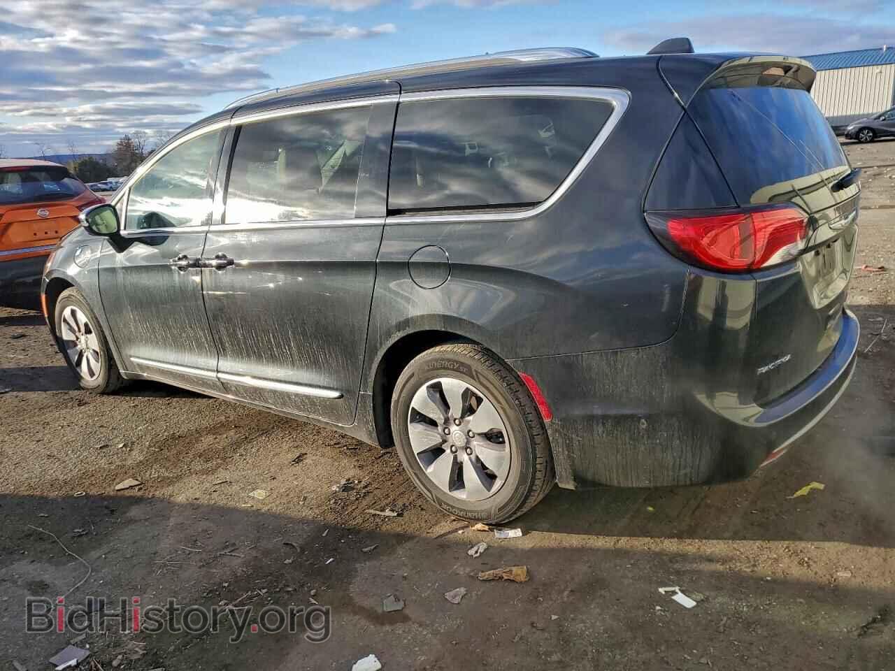 2019 CHRYSLER PACIFICA - VIN: 2C4RC1N7XKR577718 - Фото 2