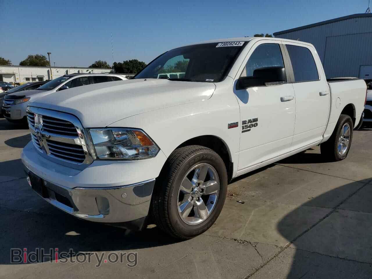 Photo 1C6RR6LT4KS600928 - RAM 1500 2019