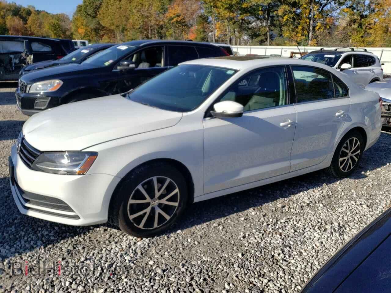 Фотография 3VWDB7AJ8HM311399 - VOLKSWAGEN JETTA 2017