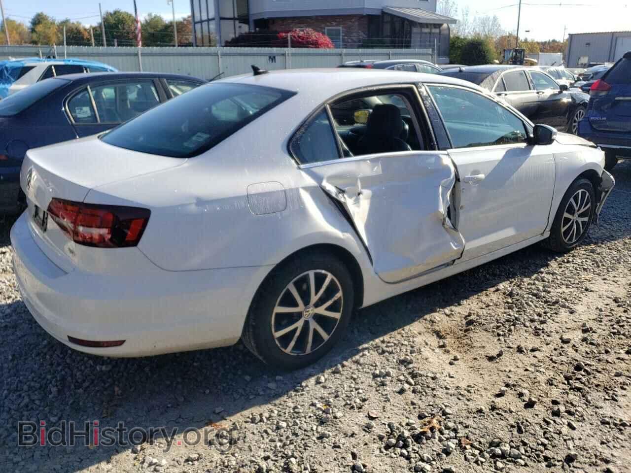2017 VOLKSWAGEN JETTA - VIN: 3VWDB7AJ8HM311399 - Фото 3