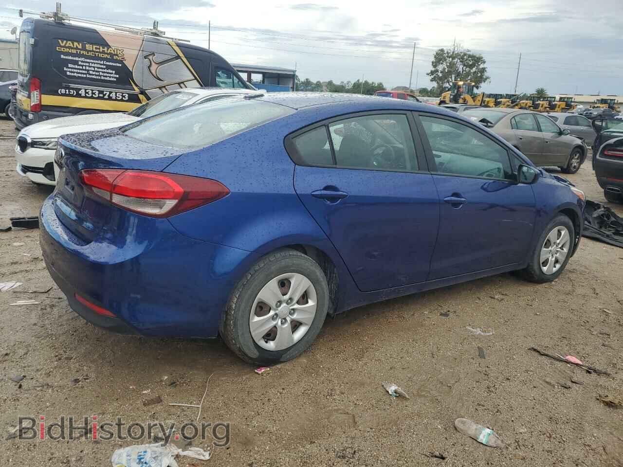 2018 KIA FORTE - VIN: 3KPFK4A76JE181878 - Фото 3