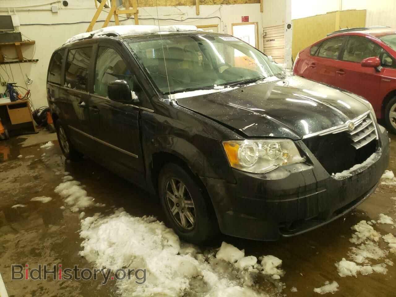 2010 CHRYSLER MINIVAN - VIN: 2A4RR8D14AR404760 - Фото 4