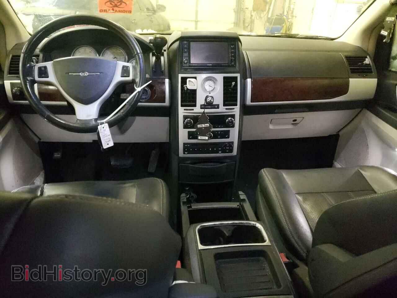 2010 CHRYSLER MINIVAN - VIN: 2A4RR8D14AR404760 - Фото 8