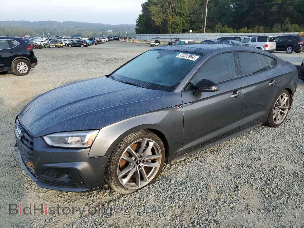 Photo WAUFNCF59KA014733 - AUDI A5 2019