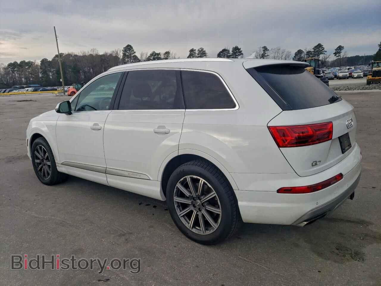 2018 AUDI Q7 - VIN: WA1VAAF75JD014185 - Фото 2