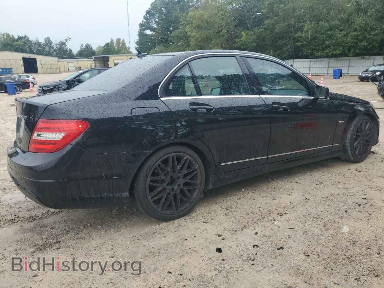 2012 MERCEDES-BENZ C-CLASS - VIN: WDDGF4HB8CA604085 - Фото 3