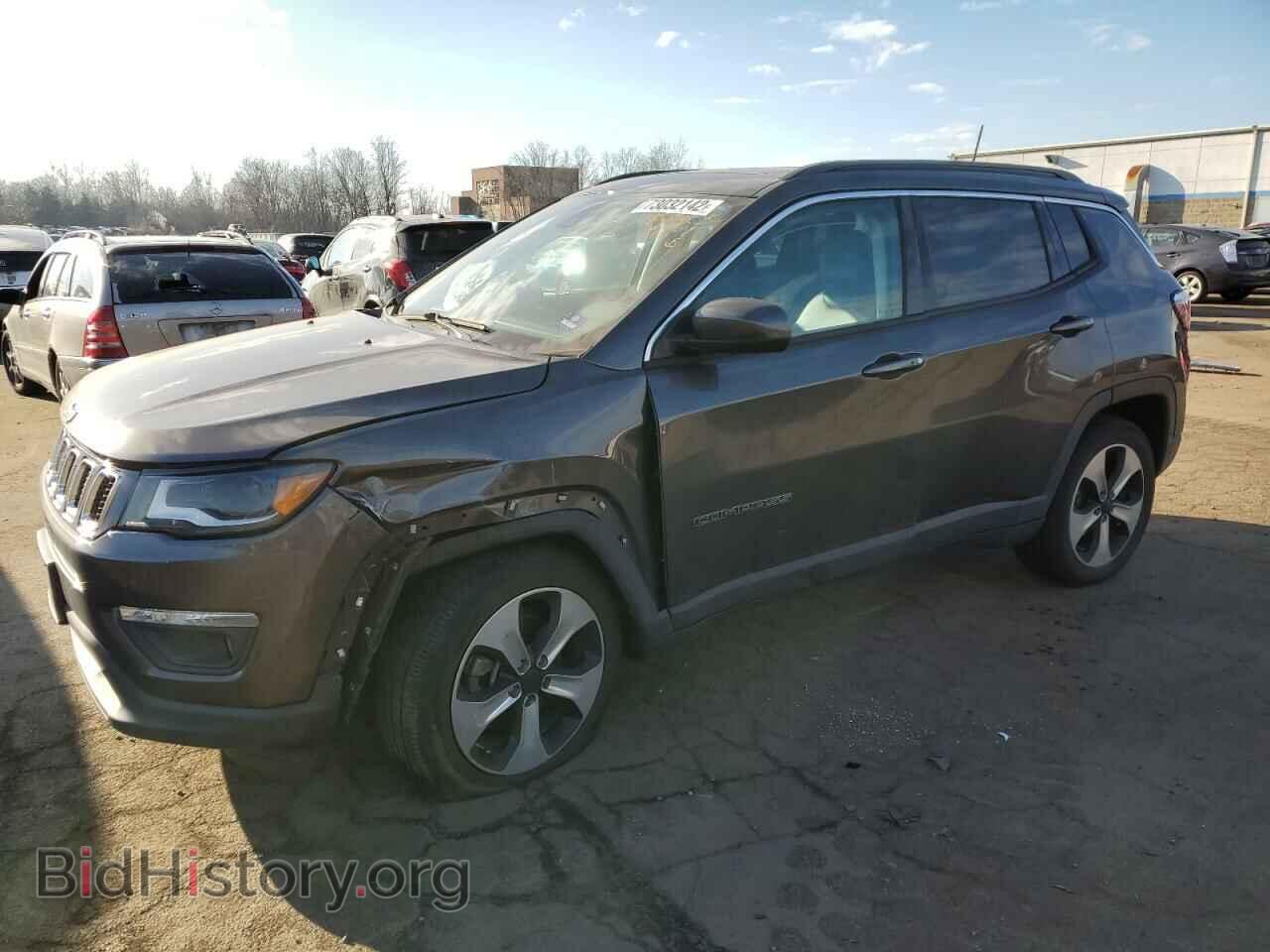 Фотография 3C4NJDBB5JT117859 - JEEP COMPASS 2018