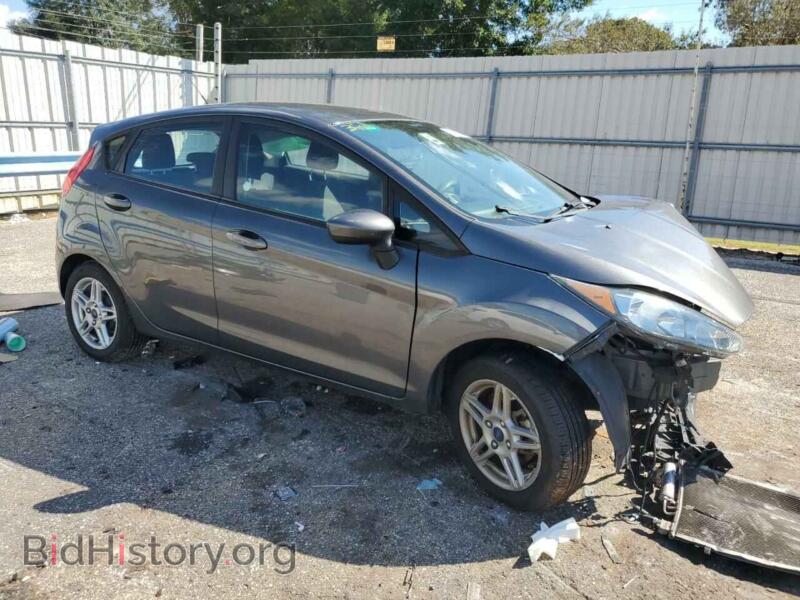2019 Ford FIESTA (VIN 3FADP4EJ4KM131041) — фото 4 из 13