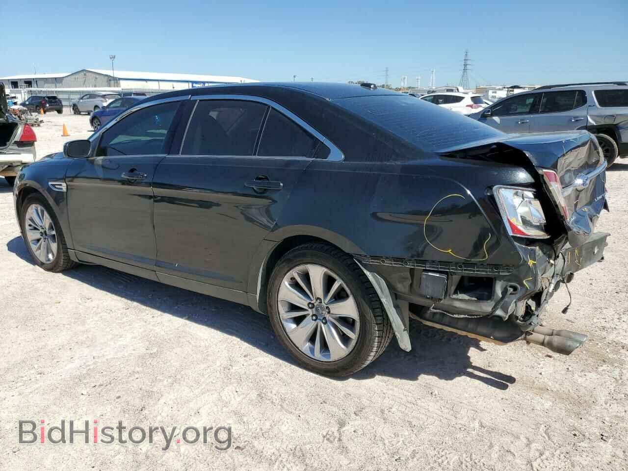 2011 FORD TAURUS - VIN: 1FAHP2FW2BG157292 - Фото 2