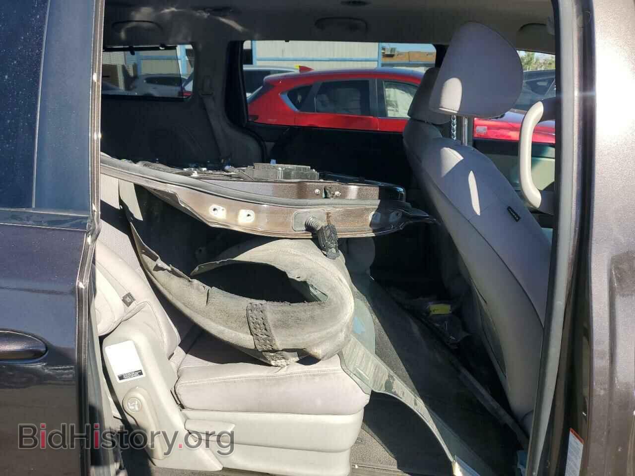 2016 KIA All Models - VIN: KNDMB5C19G6165906 - Фото 11