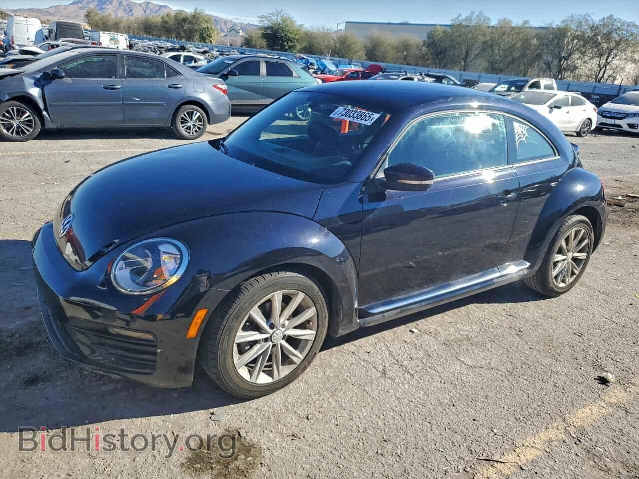 Фотография 3VWFD7AT0JM703559 - VOLKSWAGEN BEETLE 2018