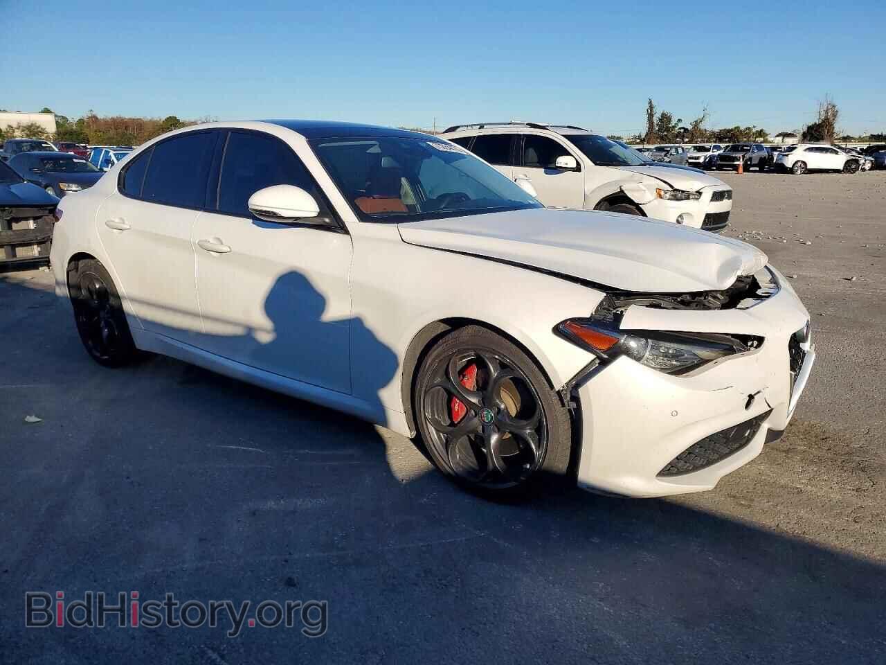 2017 ALFA ROMEO GIULIA - VIN: ZARFAECN4H7561516 - Photo 4