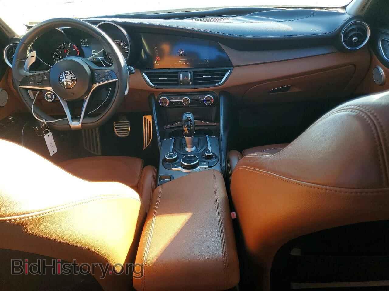 2017 ALFA ROMEO GIULIA - VIN: ZARFAECN4H7561516 - Photo 8