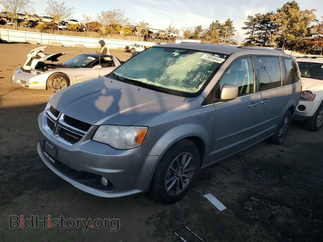 Фотография 2C4RDGCG0HR697118 - DODGE CARAVAN 2017