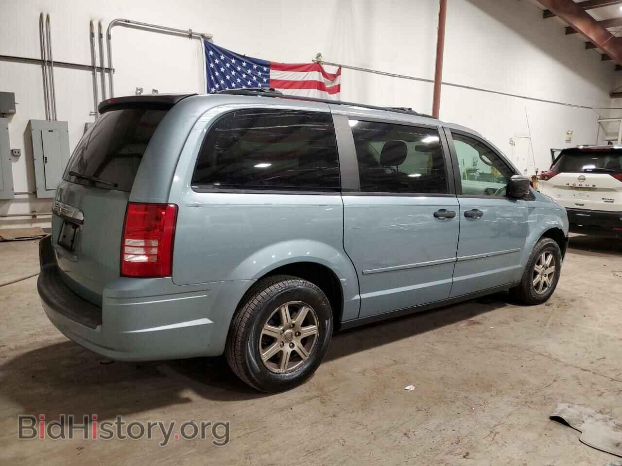 2008 CHRYSLER MINIVAN - VIN: 2A8HR44H98R151672 - Фото 3