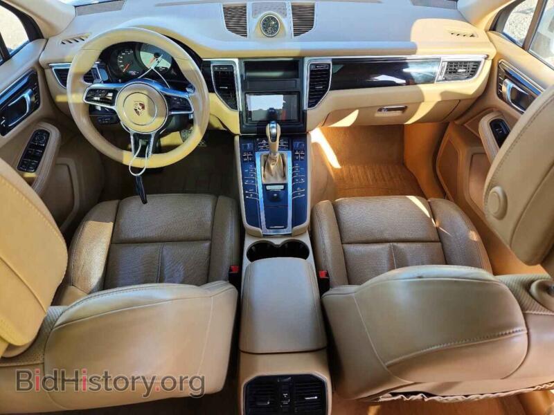 2016 Porsche MACAN (VIN WP1AB2A54GLB46672) — фото 8 из 13
