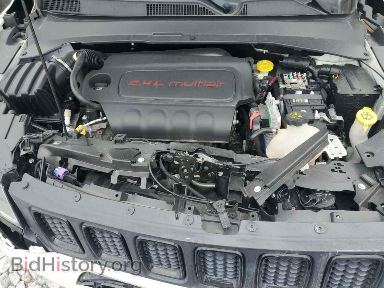 2019 JEEP COMPASS - VIN: 3C4NJCBB6KT623986 - Фото 11