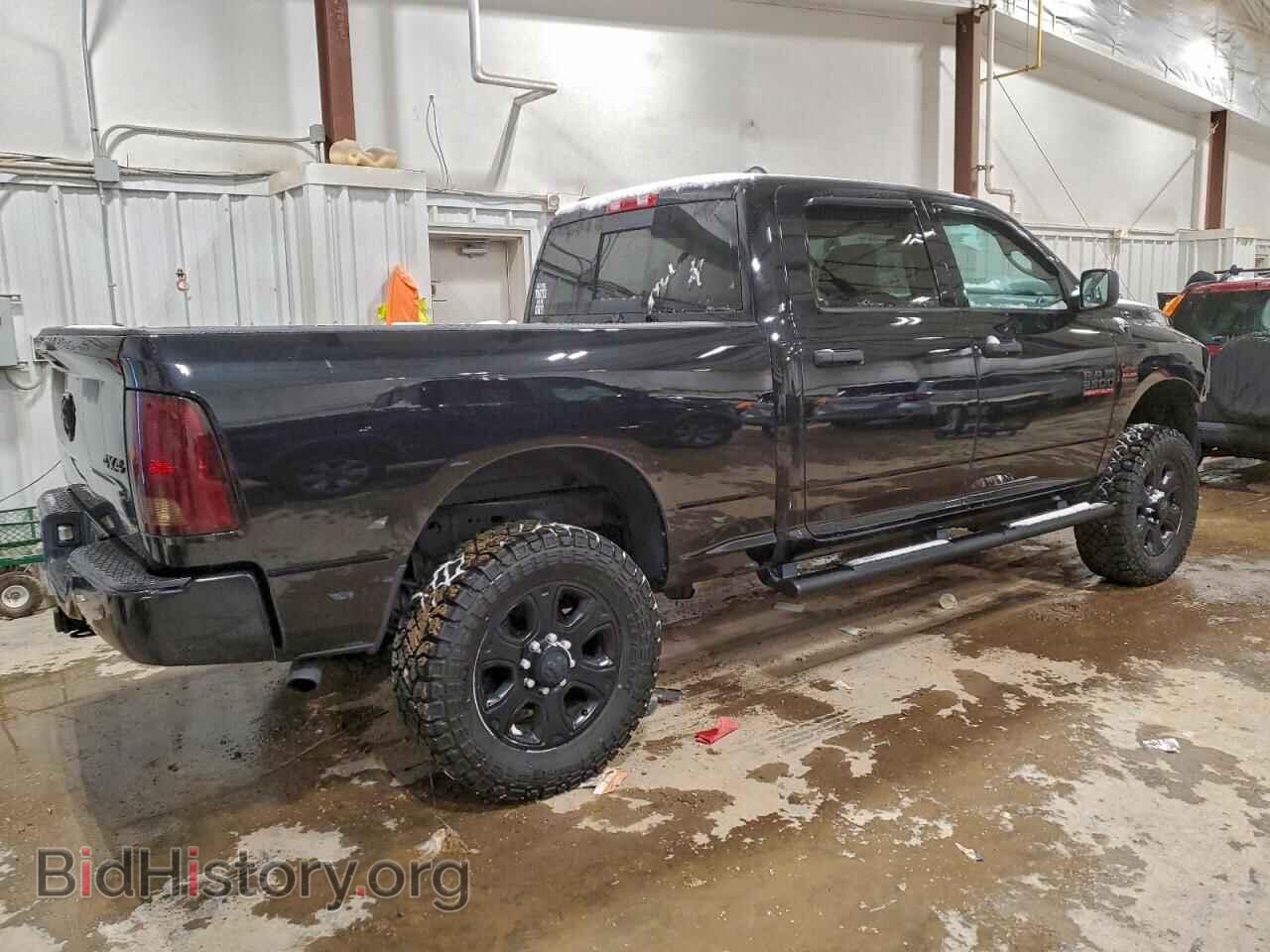 2016 RAM All Models - VIN: 3C6UR5DJ9GG117788 - Фото 3