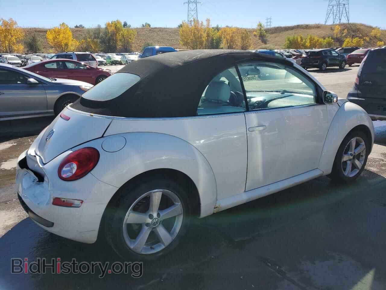 2007 VOLKSWAGEN BEETLE - VIN: 3VWFF31Y57M411672 - Фото 3