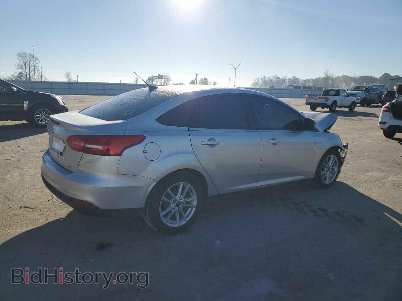 2017 FORD FOCUS - VIN: 1FADP3F2XHL282560 - Photo 3