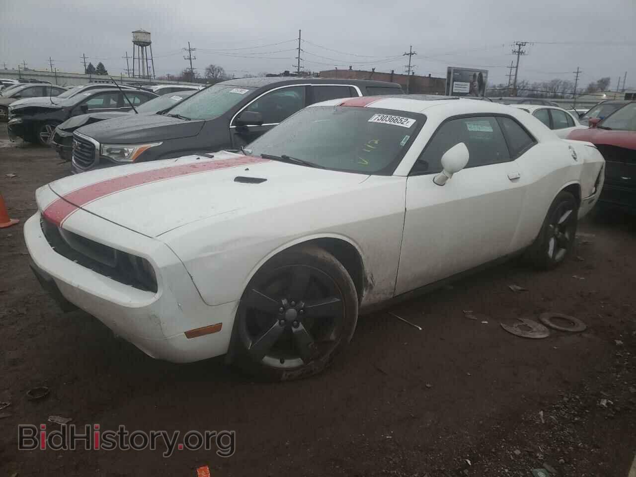 Фотография 2C3CDYAG1DH511346 - DODGE CHALLENGER 2013