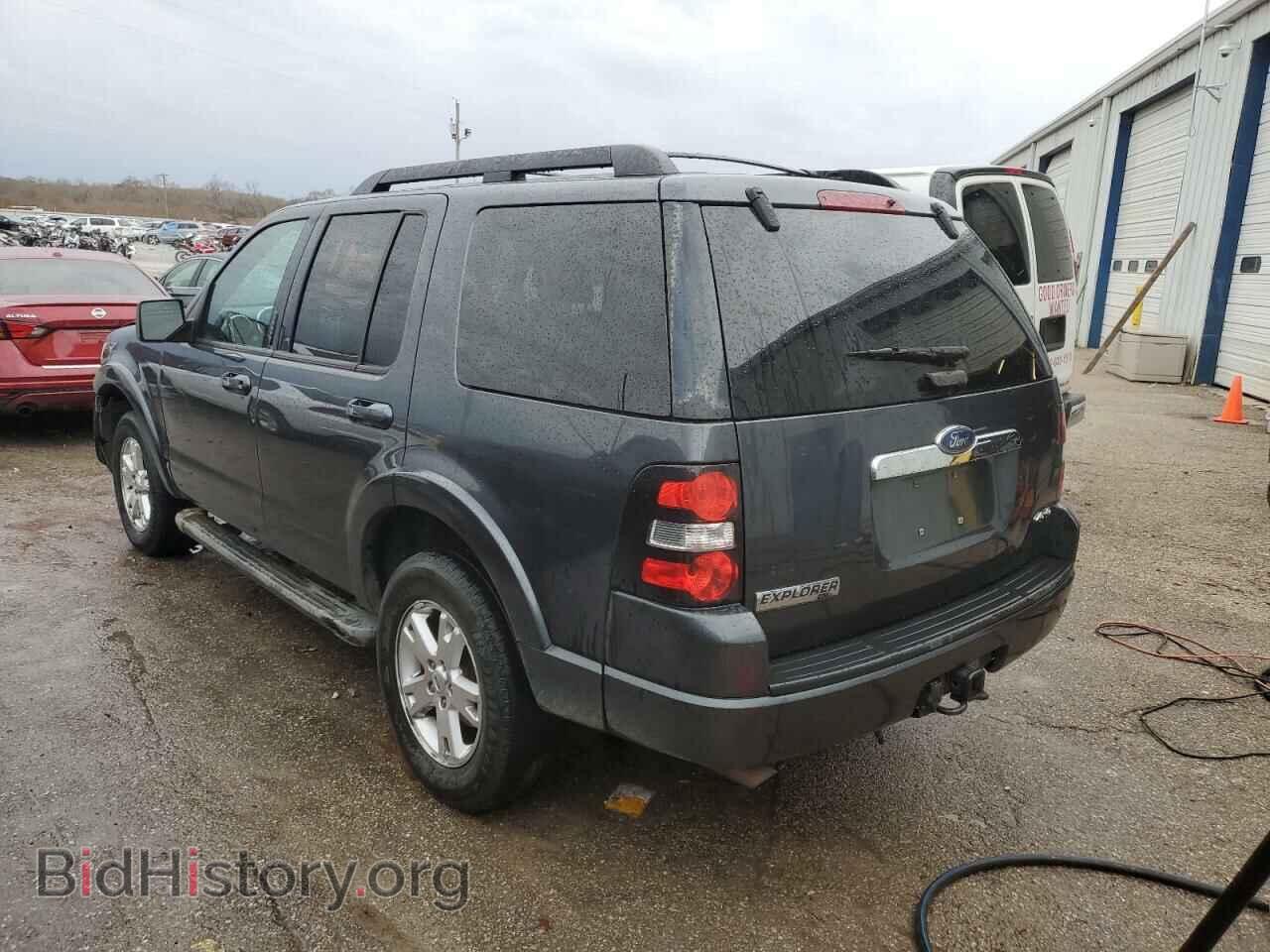 2010 FORD EXPLORER - VIN: 1FMEU7DE2AUA26095 - Photo 2