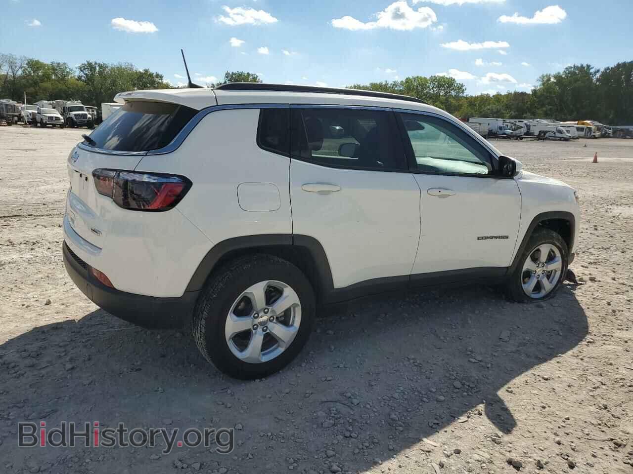 2021 JEEP COMPASS - VIN: 3C4NJDBB0MT578410 - Фото 3
