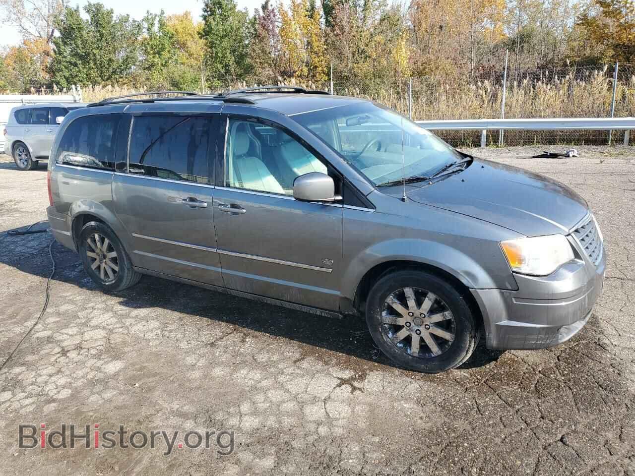 2009 CHRYSLER MINIVAN - VIN: 2A8HR54109R679014 - Фото 4