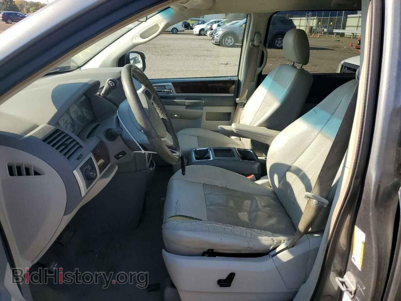 2009 CHRYSLER MINIVAN - VIN: 2A8HR54109R679014 - Фото 7