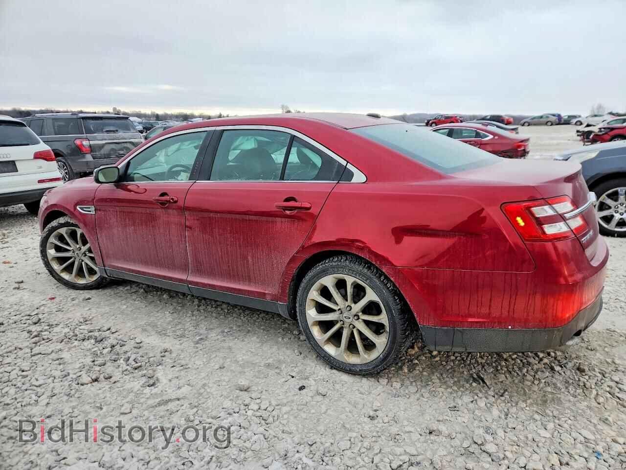 2013 FORD TAURUS - VIN: 1FAHP2F82DG220928 - Фото 2