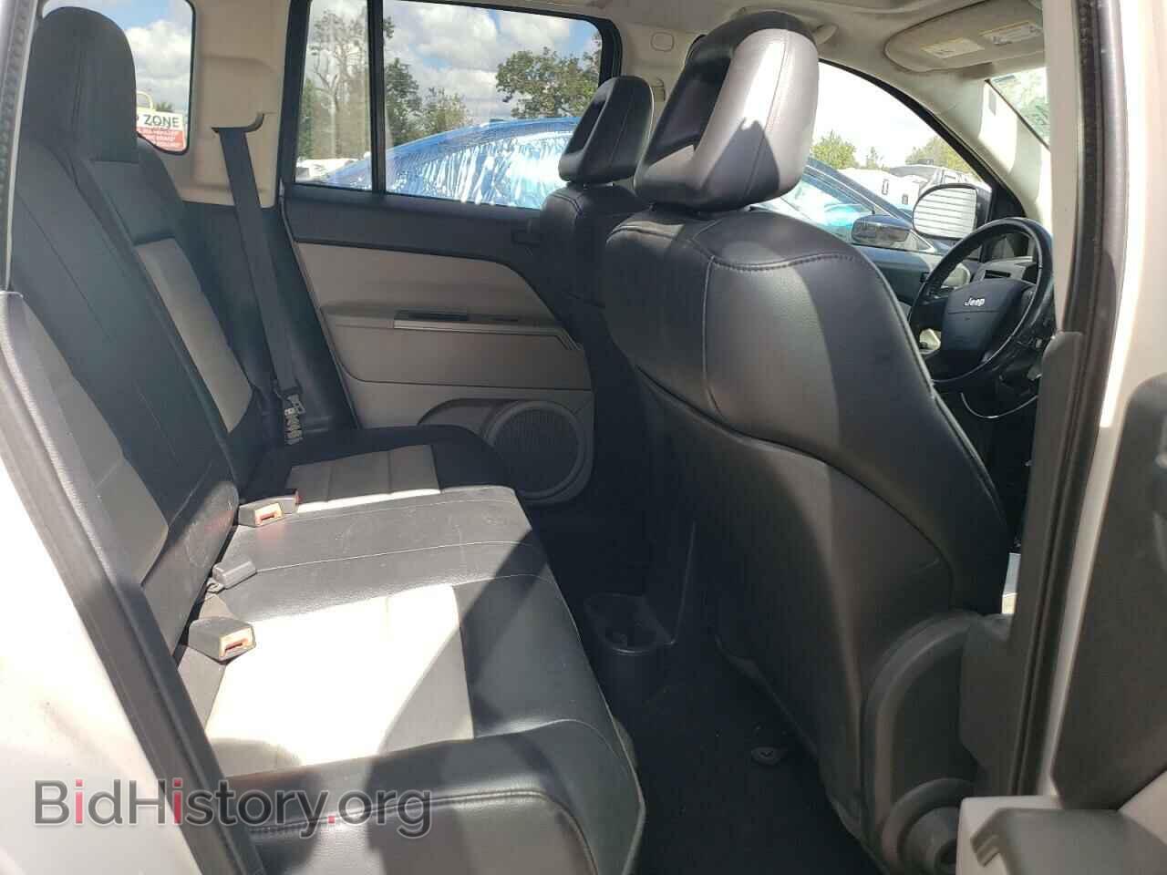 2007 JEEP COMPASS - VIN: 1J8FF57W57D180555 - Фото 11
