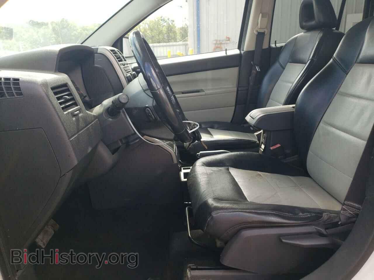2007 JEEP COMPASS - VIN: 1J8FF57W57D180555 - Фото 7