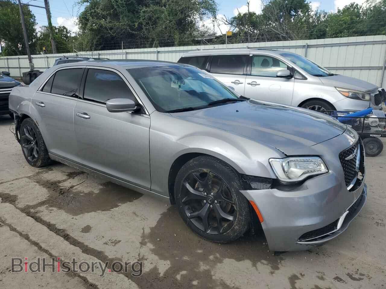 2017 CHRYSLER 300 - VIN: 2C3CCAAG3HH577512 - Фото 4