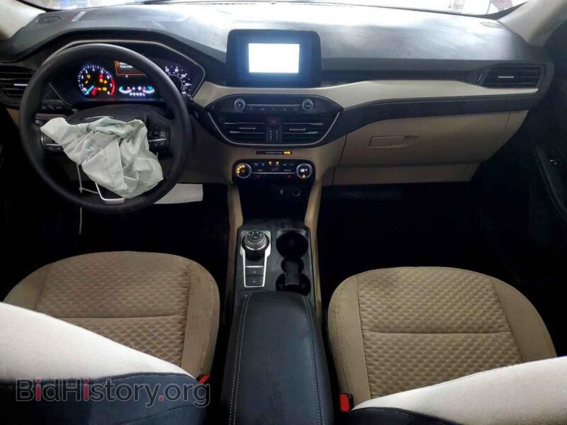 2020 Ford ESCAPE (VIN 1FMCU9G69LUA51473) — photo 8 of 16