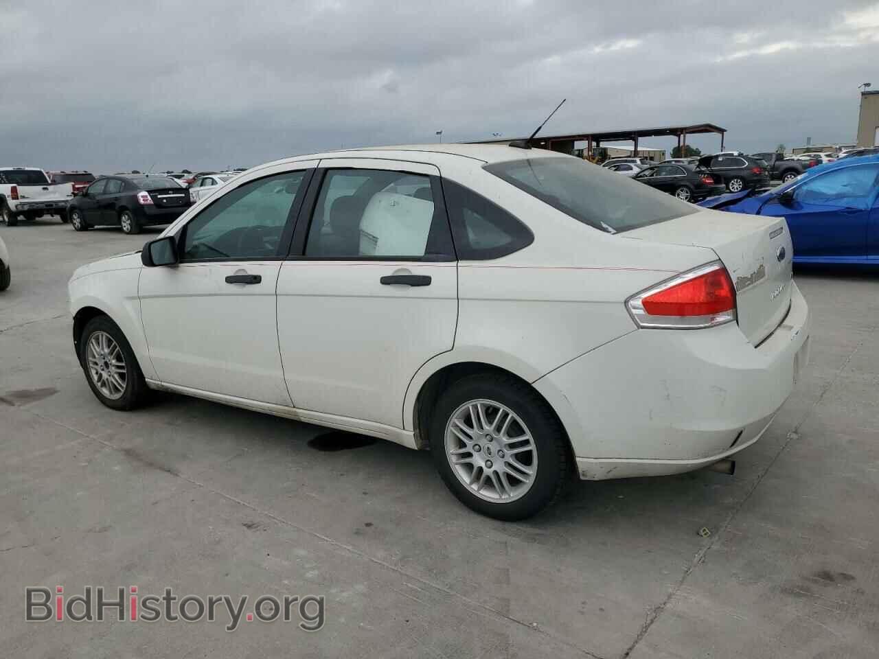 2010 FORD FOCUS - VIN: 1FAHP3FN2AW253232 - Фото 2
