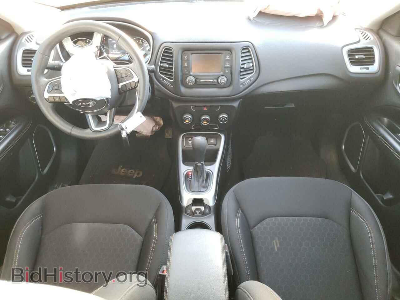 2018 JEEP COMPASS - VIN: 3C4NJCAB0JT488097 - Фото 8