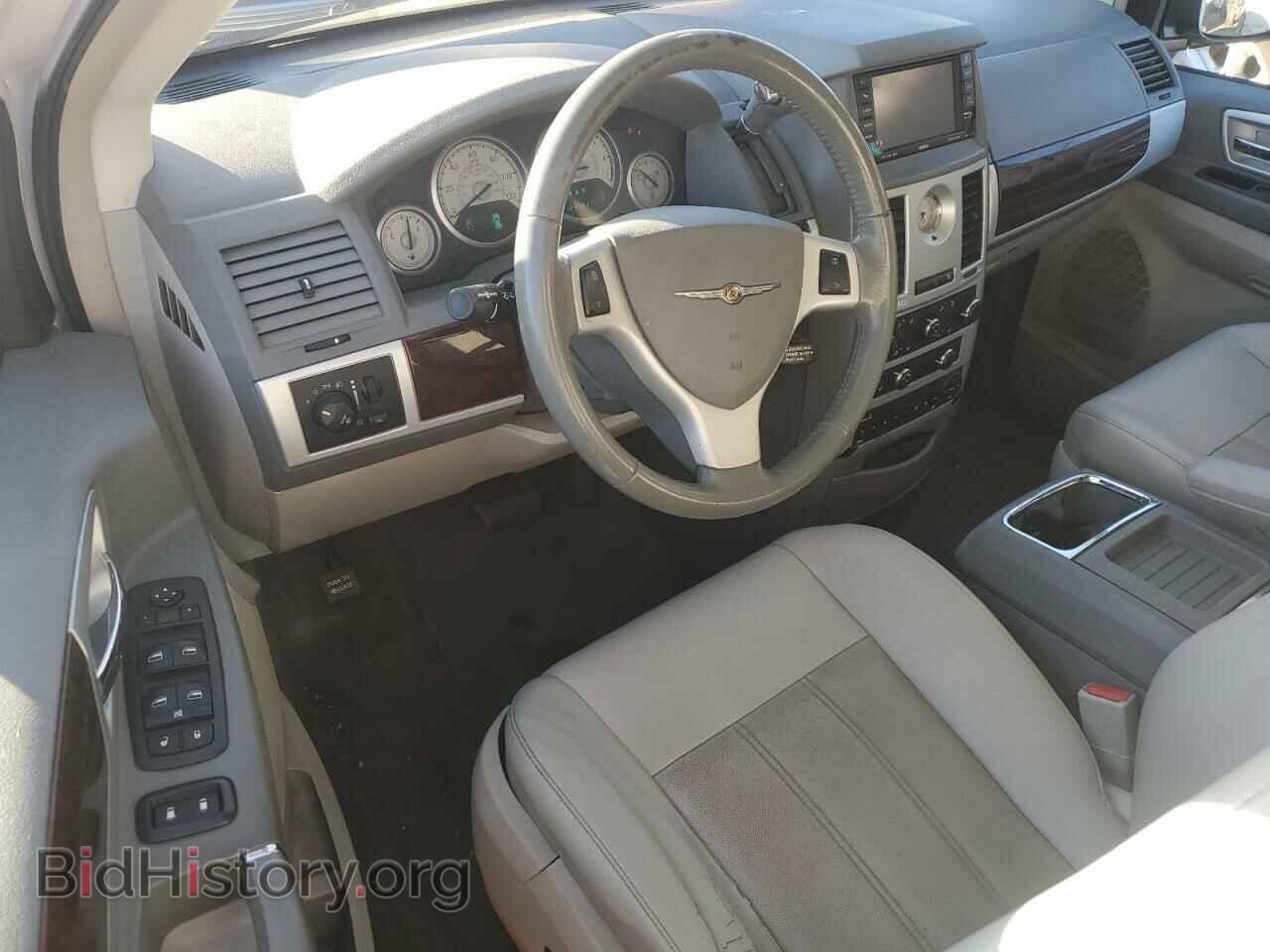 2010 CHRYSLER MINIVAN - VIN: 2A4RR5D10AR319784 - Фото 8