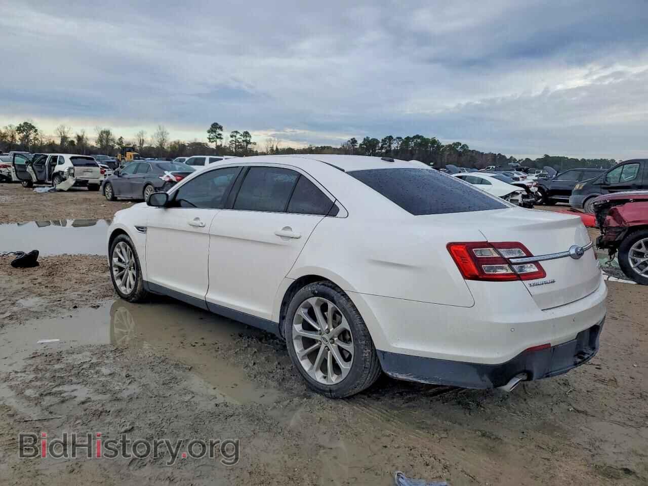 2018 FORD TAURUS - VIN: 1FAHP2F8XJG135668 - Фото 2