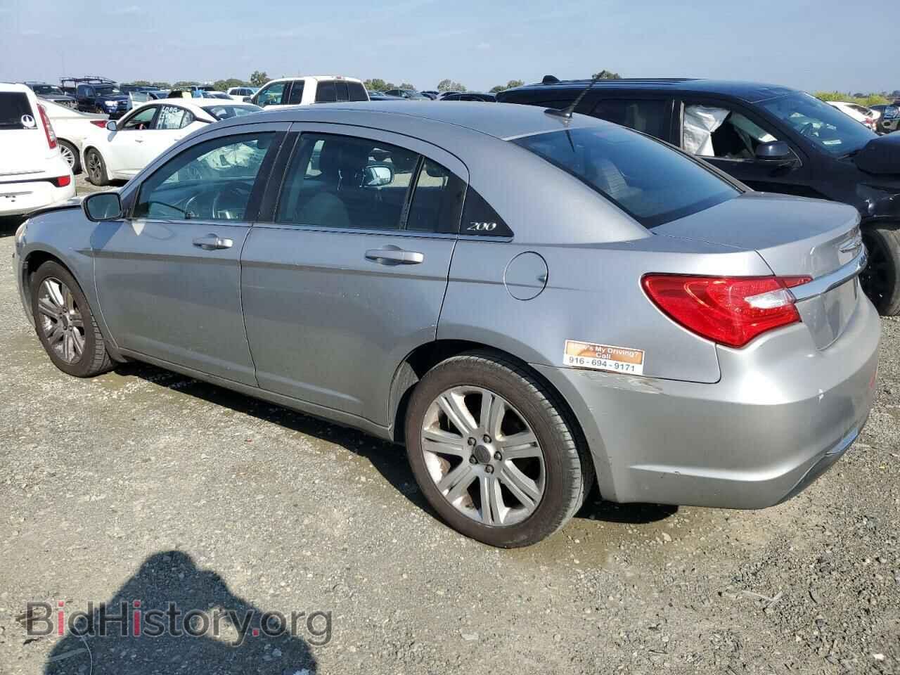 2013 CHRYSLER 200 - VIN: 1C3CCBBB3DN743229 - Photo 2