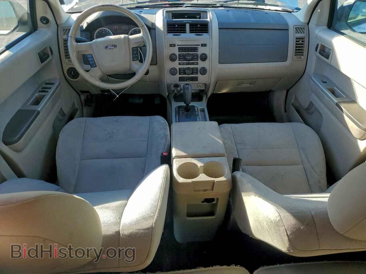2011 FORD ESCAPE - VIN: 1FMCU9DG7BKB99824 - Фото 8