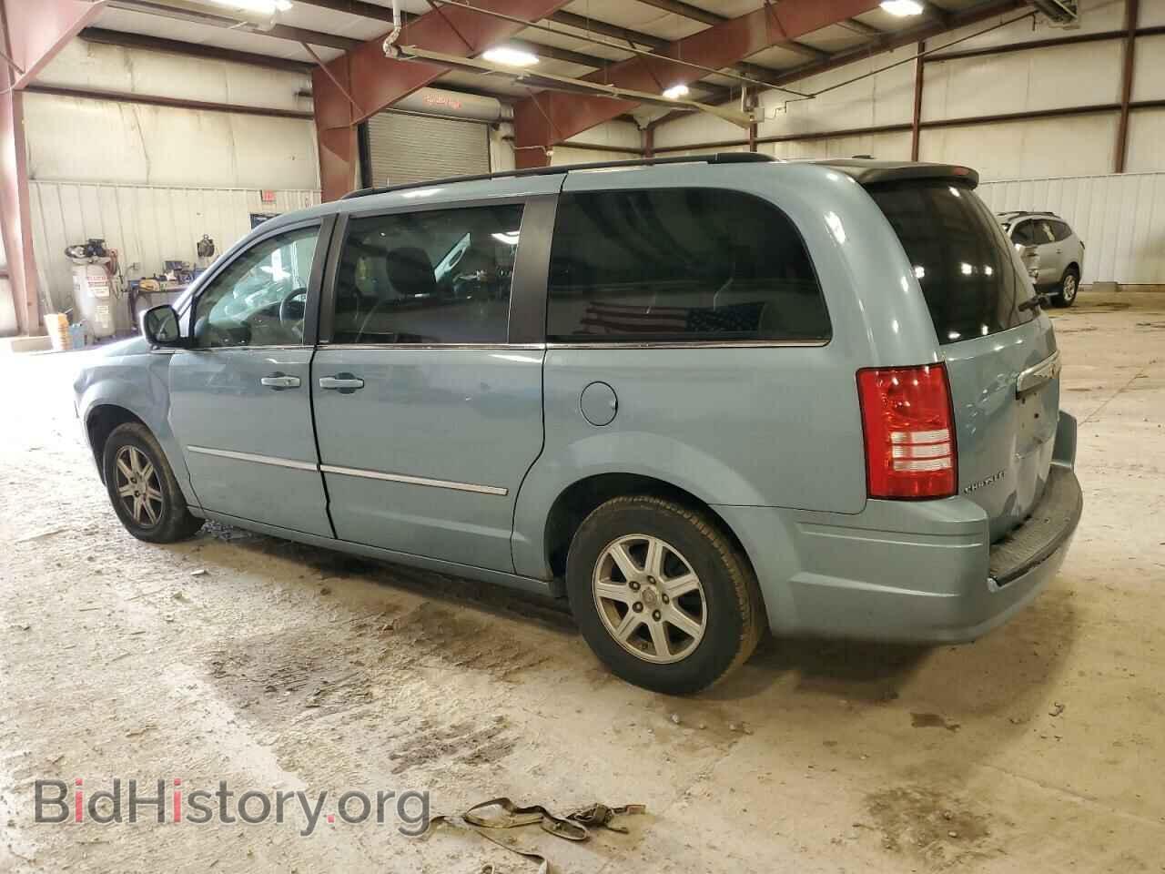 2010 CHRYSLER MINIVAN - VIN: 2A4RR5D17AR213848 - Photo 2