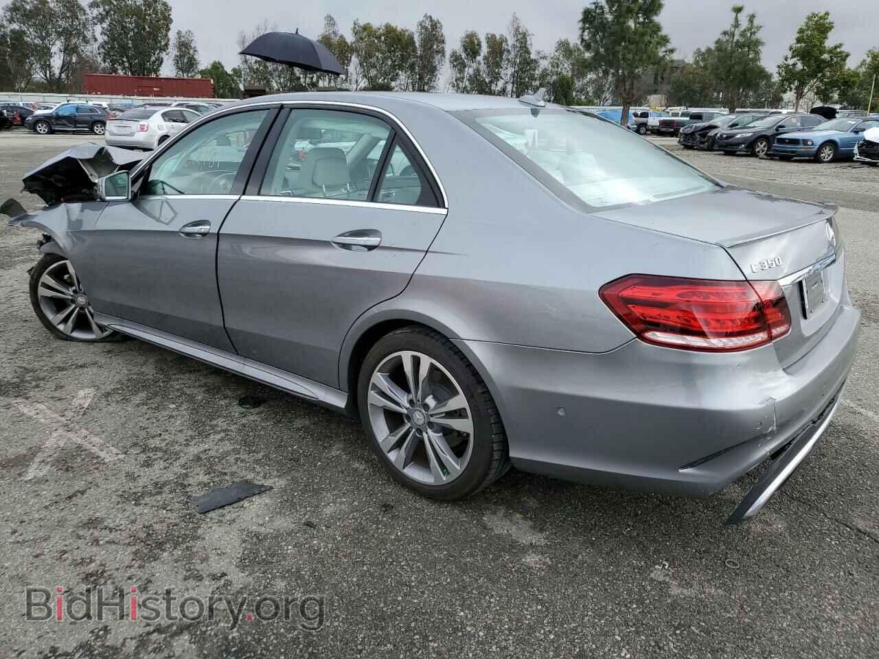 2014 MERCEDES-BENZ E-CLASS - VIN: WDDHF5KB3EA845090 - Фото 2
