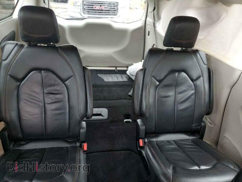 2018 Chrysler PACIFICA (VIN 2C4RC1BG6JR210673) — фото 10 из 13