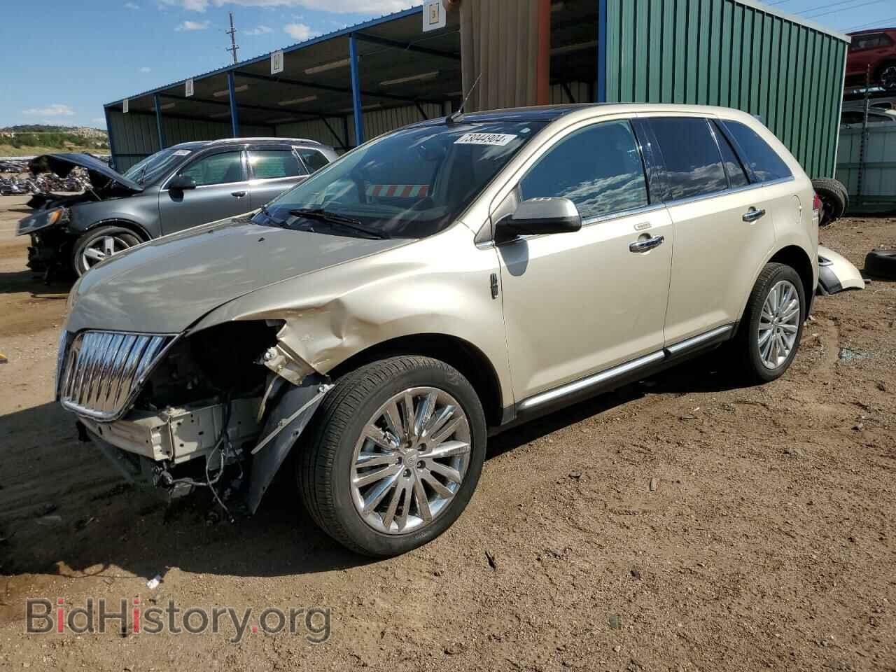 Фотография 2LMDJ8JK8BBJ33507 - LINCOLN MKX 2011