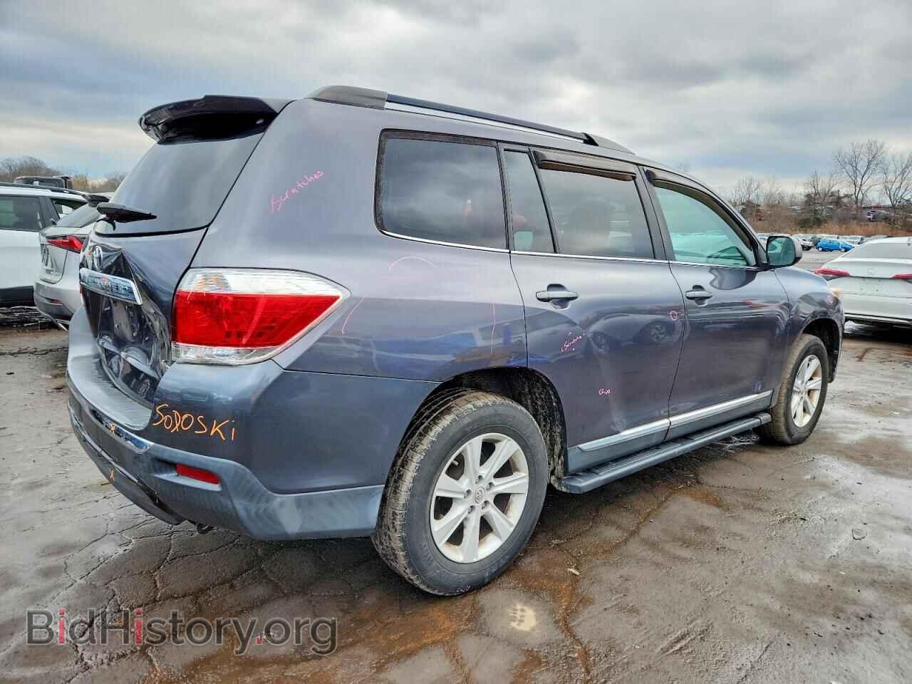 2012 TOYOTA HIGHLANDER - VIN: 5TDBK3EHXCS143171 - Фото 3