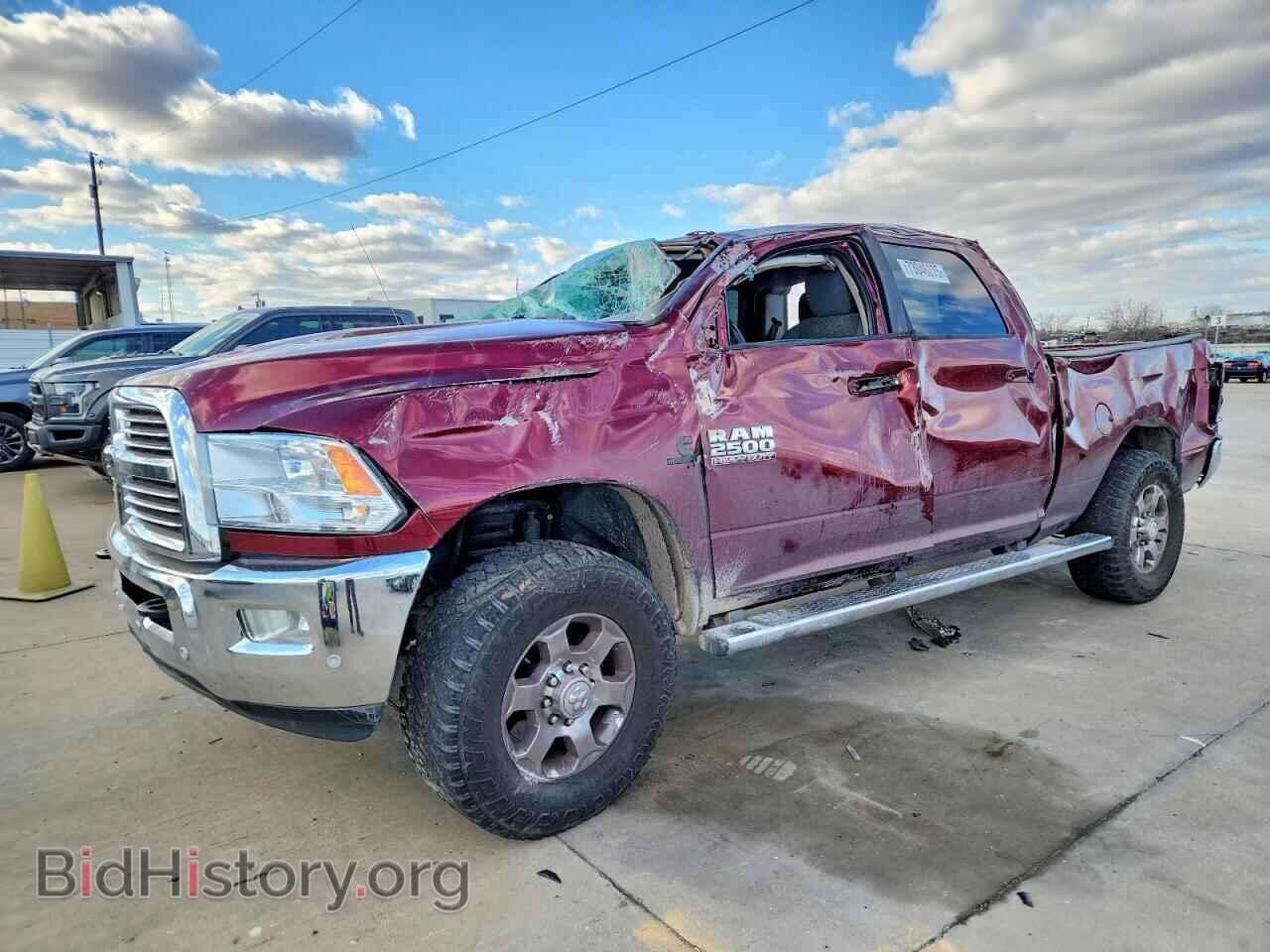 Photo 3C6UR5DL5HG663992 - RAM All Models 2017